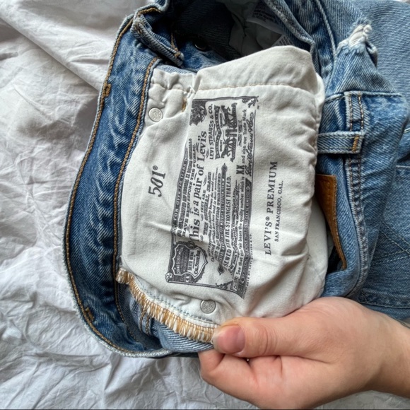 Levis 501 Straight Leg Jean in Luxor Street - Picture 8 of 8